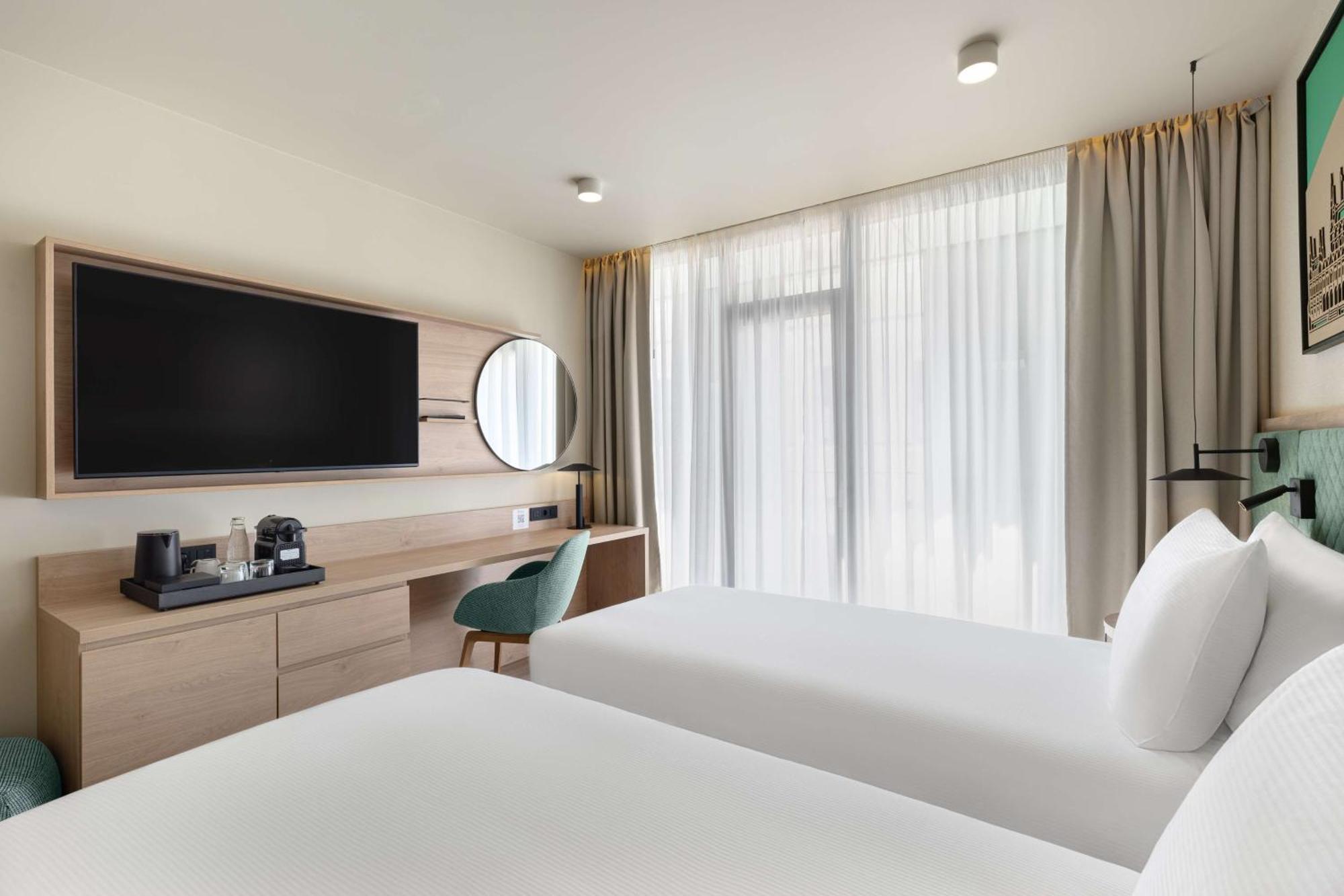 Hilton Garden Inn Debrecen City Center Exterior foto