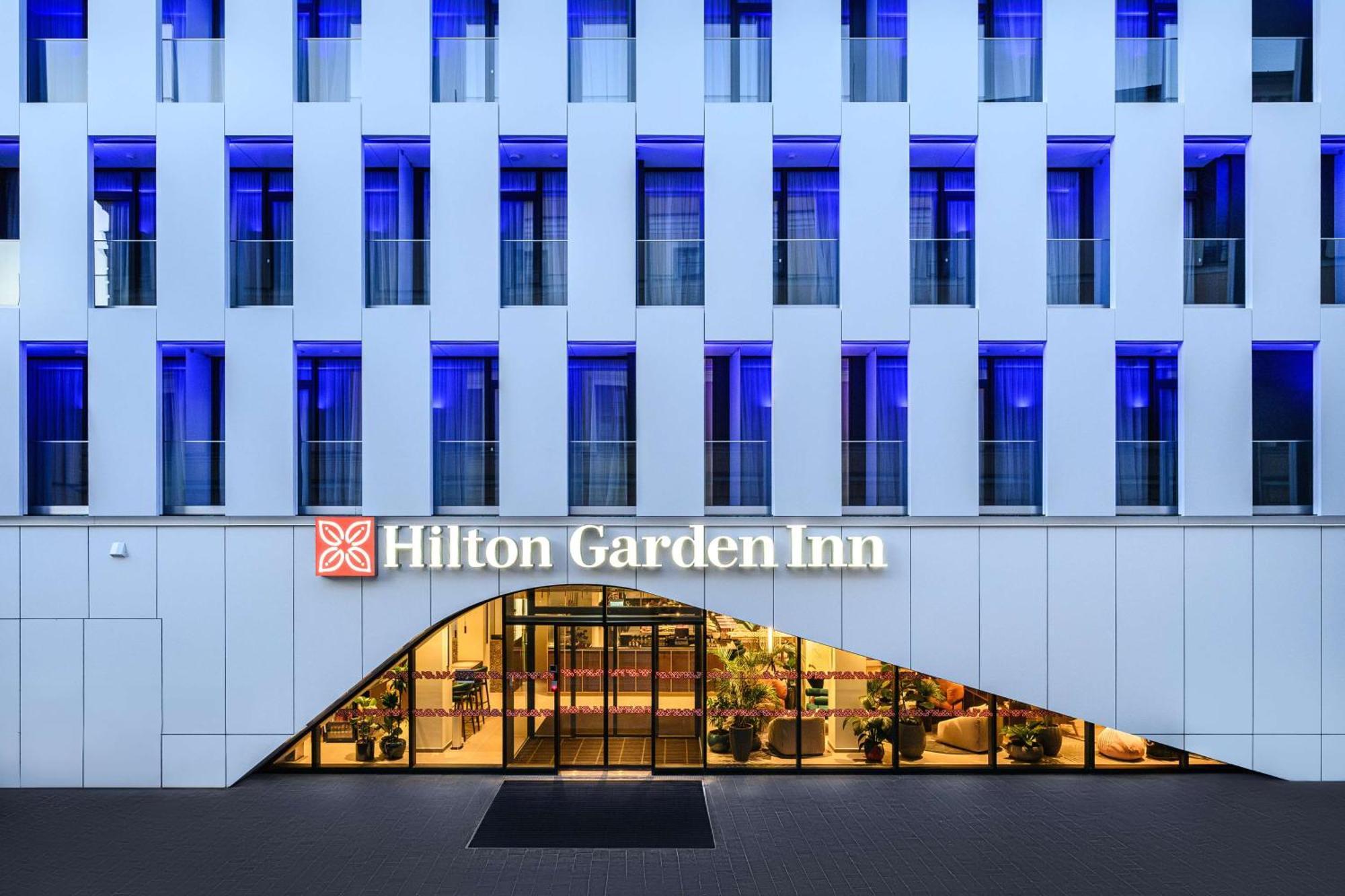 Hilton Garden Inn Debrecen City Center Exterior foto