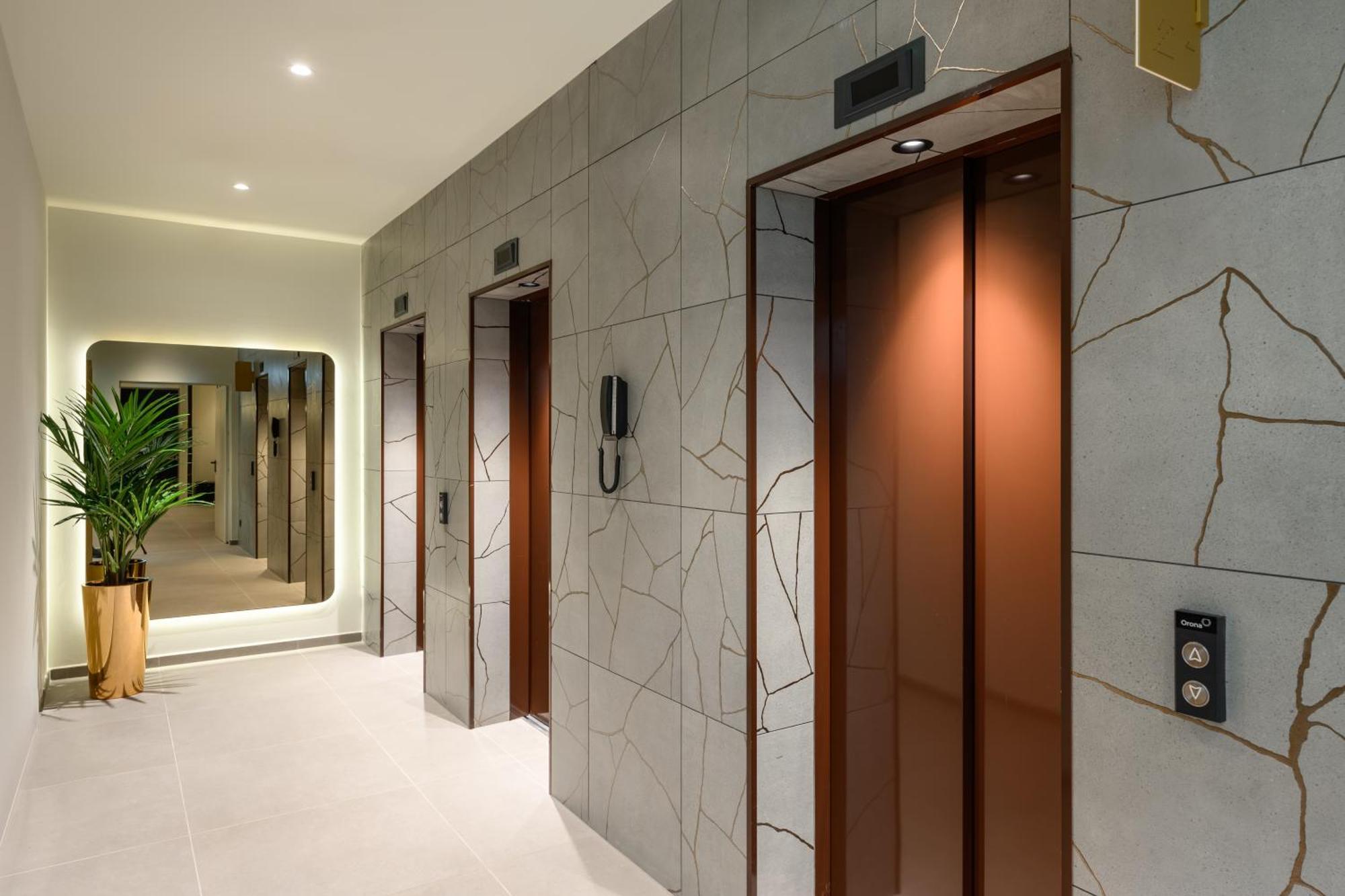 Hilton Garden Inn Debrecen City Center Exterior foto
