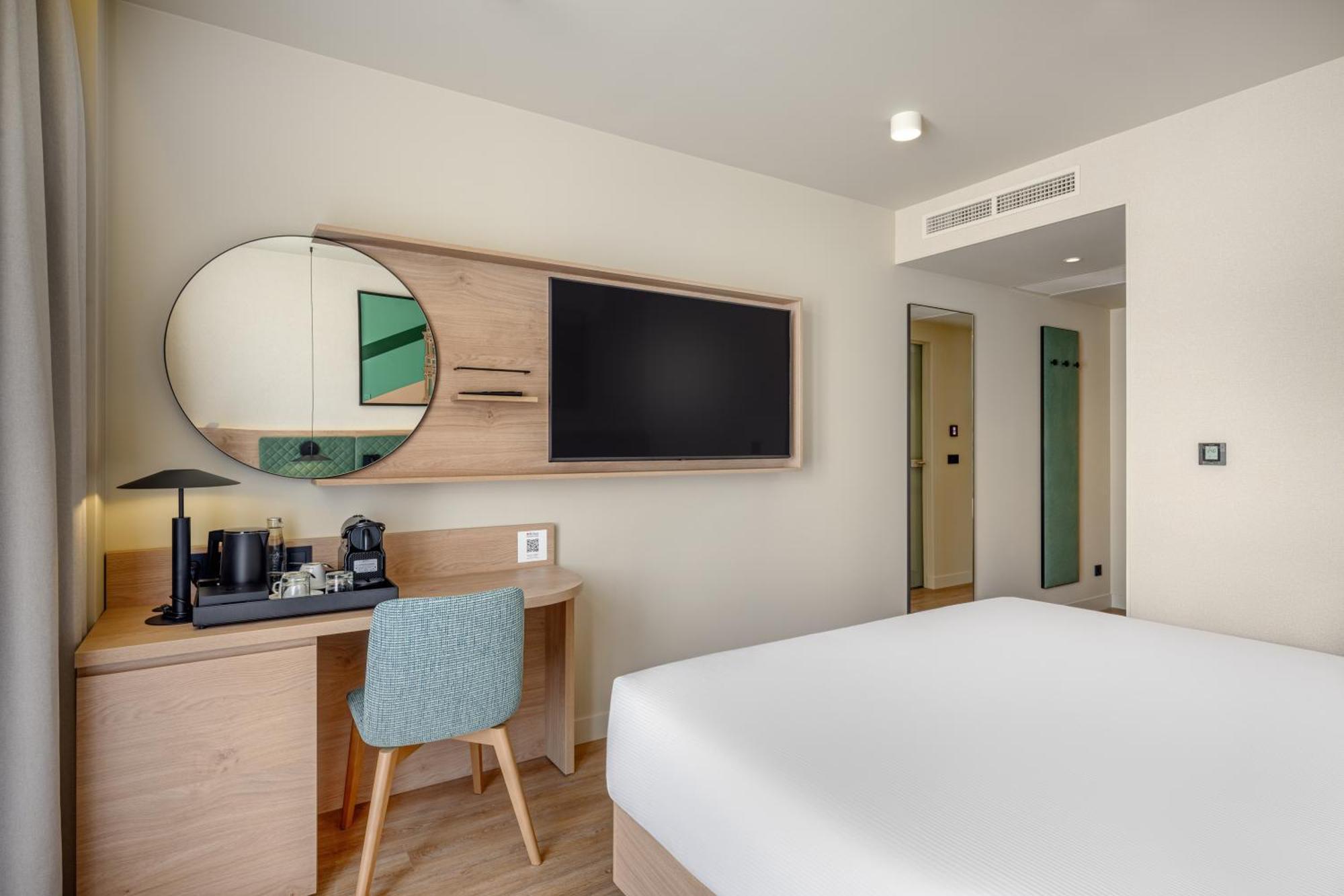 Hilton Garden Inn Debrecen City Center Exterior foto